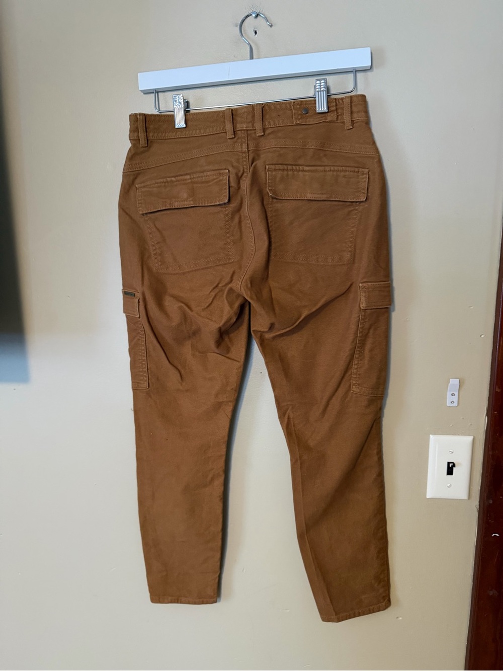 Prana Nikit Cargo Pants in Brown Classic Utility Style - Picture 3 of 9